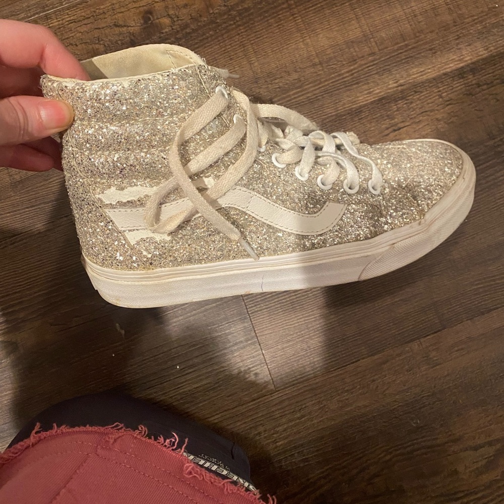 Vans women’s shoe